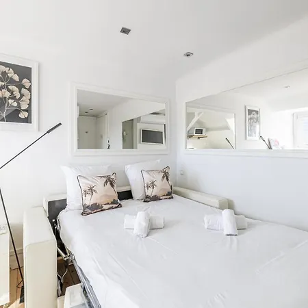 Le Vanille Cosy Au Coeur De La Banane Cannes